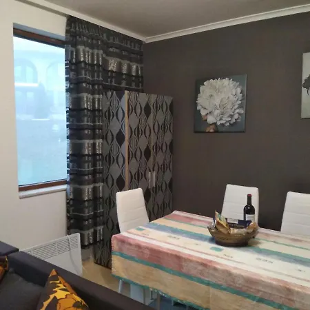 Snow Dreams 1 Grand Monastery شقة *